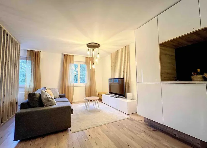 Primeroses I 43m2 I Balcony I Near The Centre 9 Min 公寓