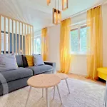 Primeroses I 43m2 I Balcony I Near The Centre 9 Min 克莱恩 蒙塔纳