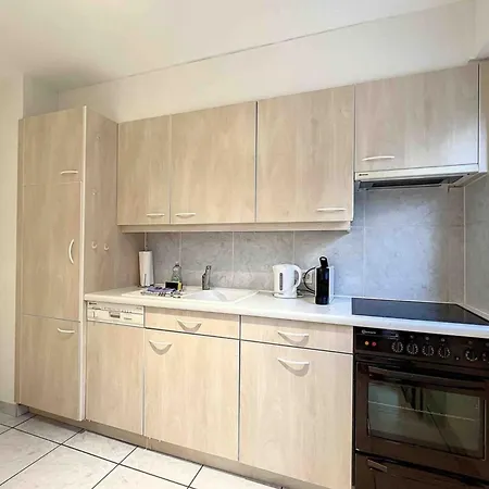 Appartement Primeroses I 43m2 I Balcony I Near The Centre 9 Min *