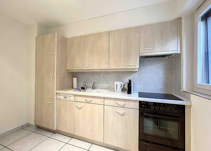 Daire Primeroses I 43m2 I Balcony I Near The Centre 9 Min *